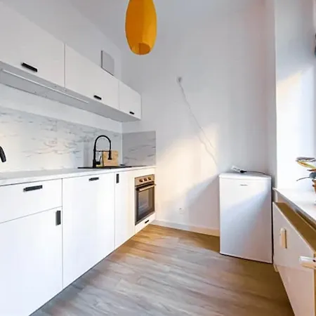 Schoene In Plagwitz Nahe Karl-heine-strasse -netflix, Wlan, Waschmaschinet Appartamento